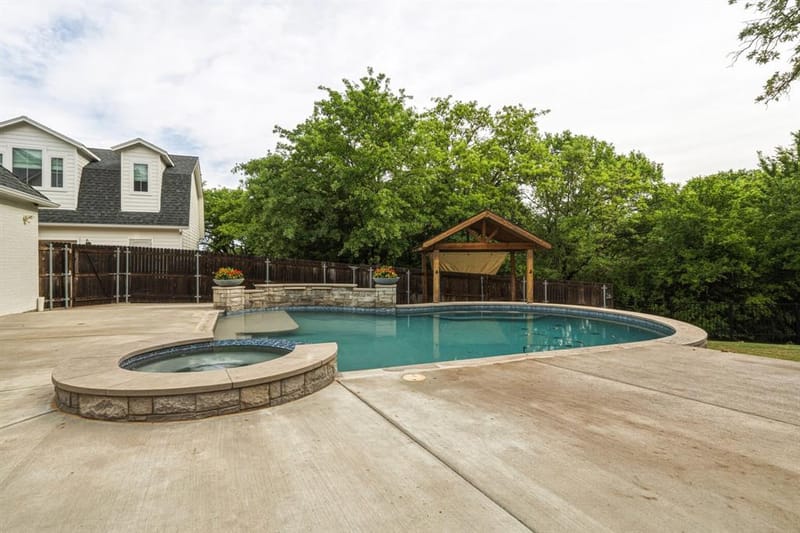 4207 Kelly Elliott Road, Arlington TX 76016 - Photo 34