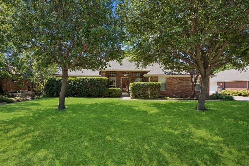 621 W Windsor Drive, Denton TX 76207