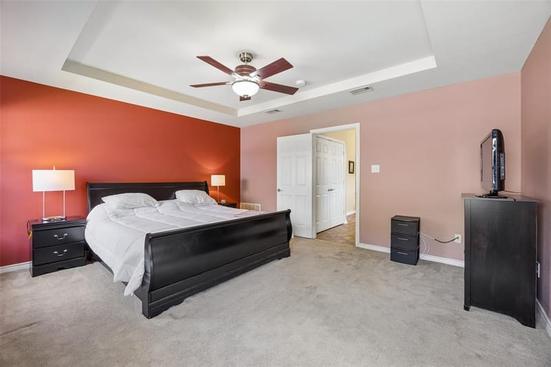 621 W Windsor Drive, Denton TX 76207 - Photo 20
