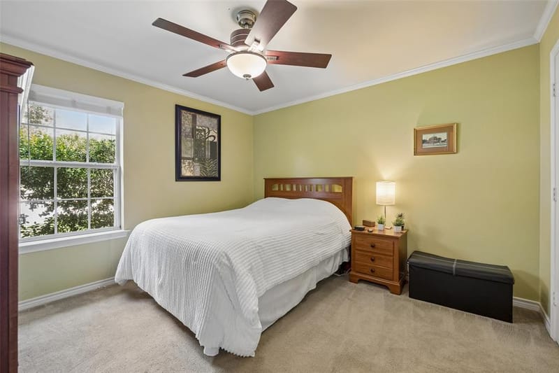 621 W Windsor Drive, Denton TX 76207 - Photo 14