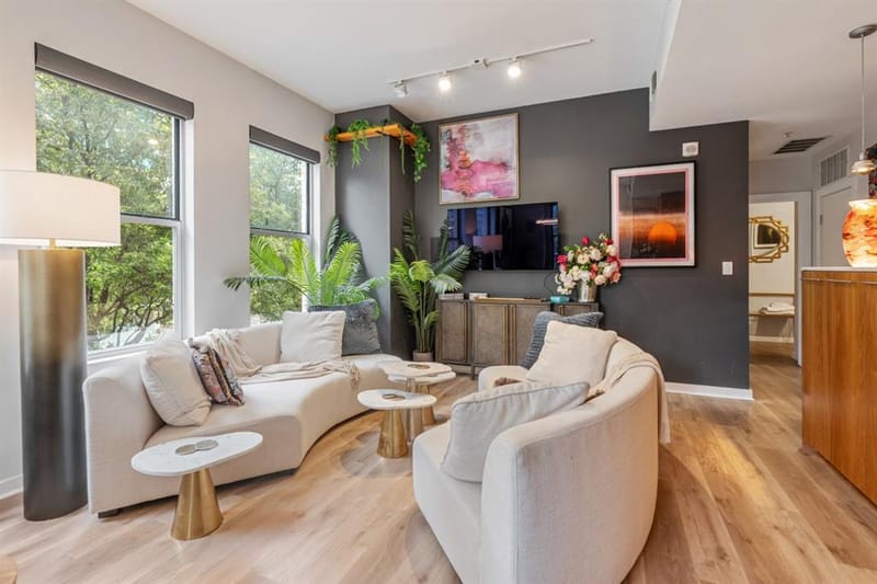 2323 N Houston Street # 204, Dallas TX 75219