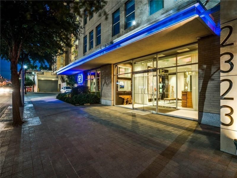 2323 N Houston Street # 204, Dallas TX 75219 - Photo 28