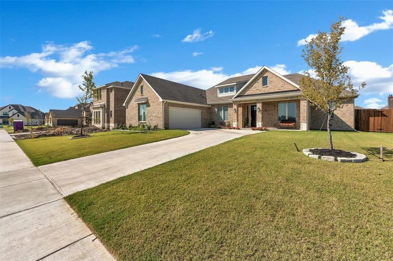 1420 Kendal Drive, DeSoto TX 75115 - Photo 2