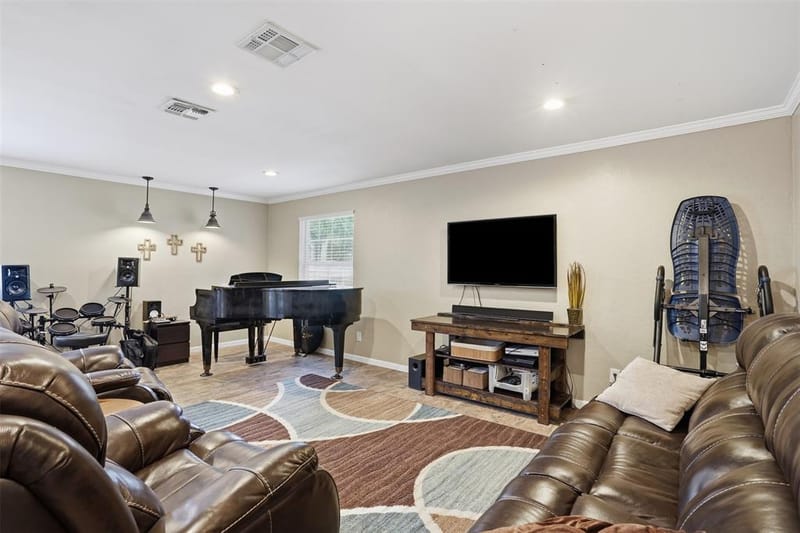 6514 Circo Drive, De Cordova TX 76049 - Photo 23