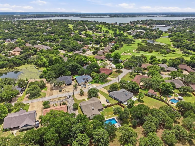 6514 Circo Drive, De Cordova TX 76049 - Photo 35