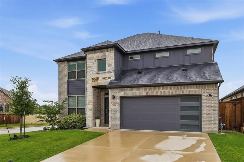 5601 Annie Creek Road, Fort Worth TX 76126 - Photo 2