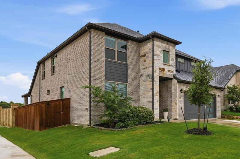 5601 Annie Creek Road, Fort Worth TX 76126 - Photo 3
