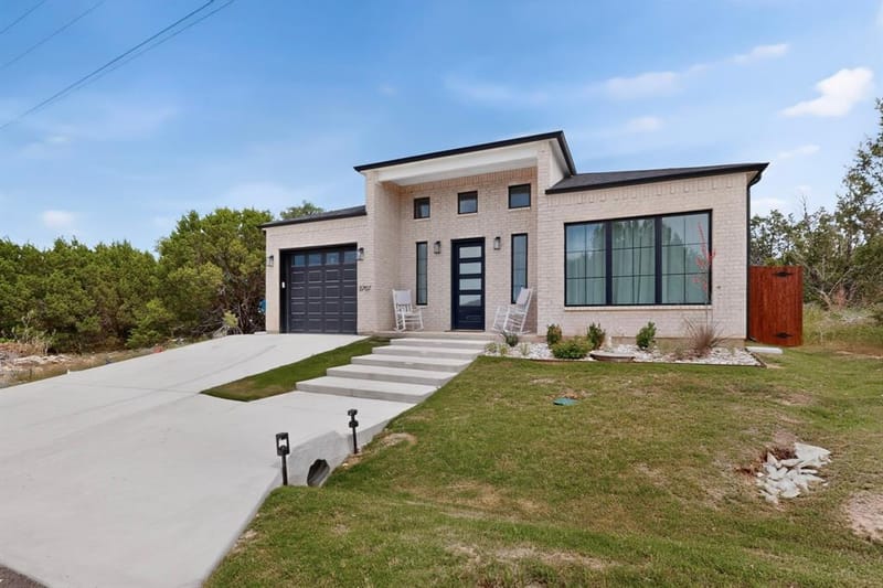 5707 San Jacinto Drive, Granbury TX 76048 - Photo 10