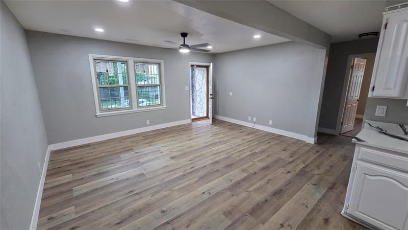 4244 Carol Avenue, Fort Worth TX 76105 - Photo 3