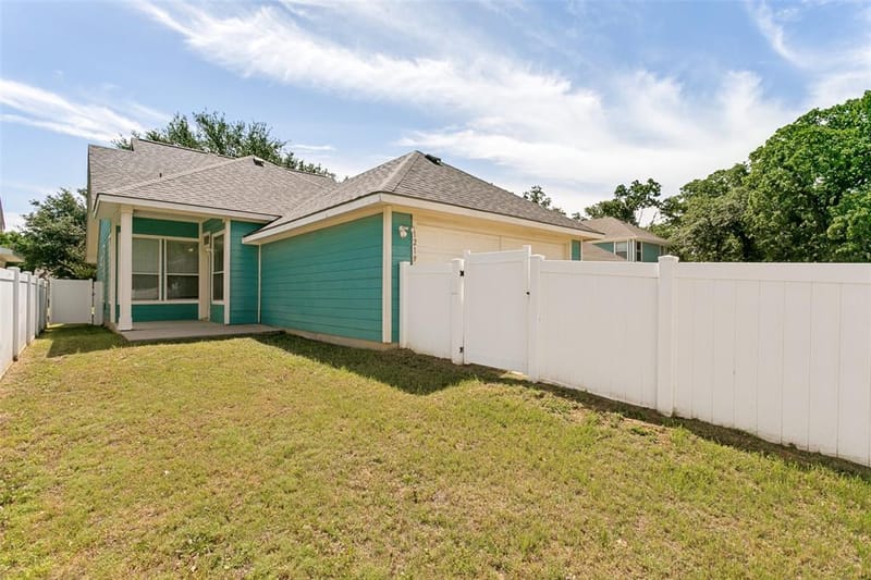 1219 Devonshire Drive, Providence Village TX 76227 - Photo 25