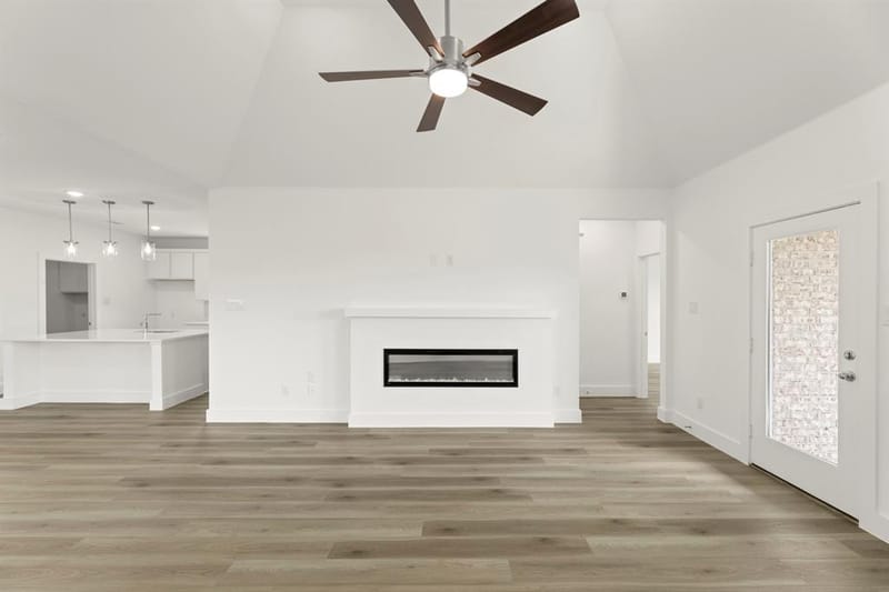2000 Blossom Street, Mesquite TX 75181 - Photo 13