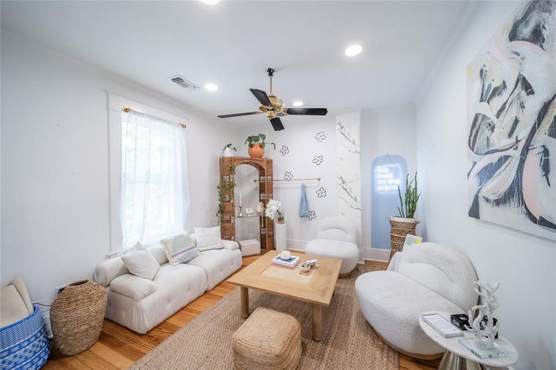 729 N Bishop Avenue, Dallas TX 75208 - Photo 15