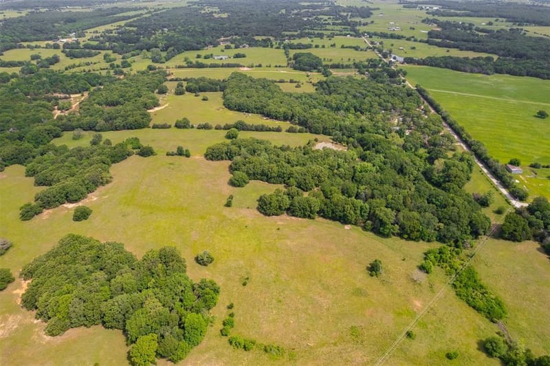 6111 County Road 2610, Bonham TX 75418 - Photo 37