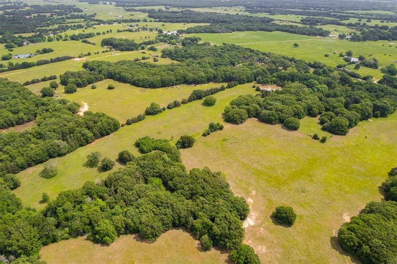 6111 County Road 2610, Bonham TX 75418 - Photo 39