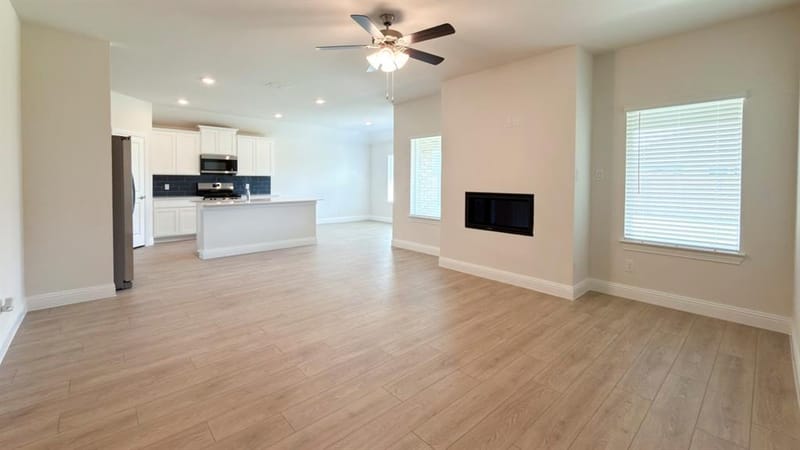 9512 Bently Boulevard, Aubrey TX 76227 - Photo 3