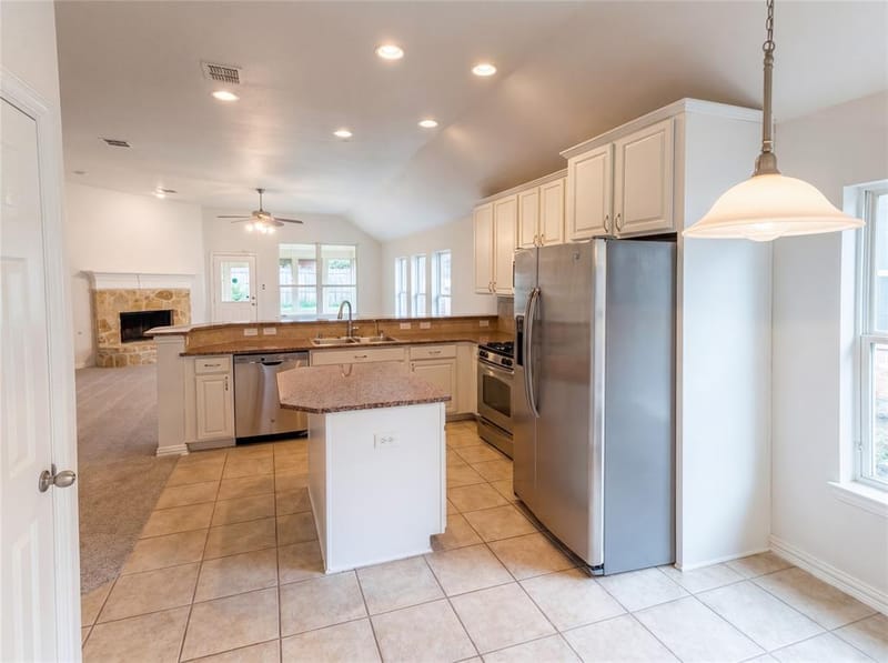1605 Nighthawk Drive, Little Elm TX 75068 - Photo 5