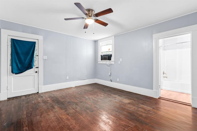 701 E Elm Street, Hillsboro TX 76645 - Photo 11