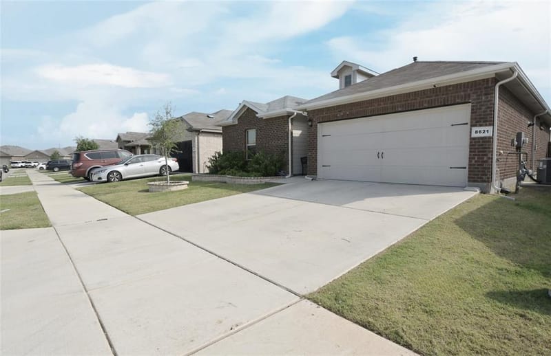 8621 Angel Gardens Drive, Fort Worth TX 76179 - Photo 33