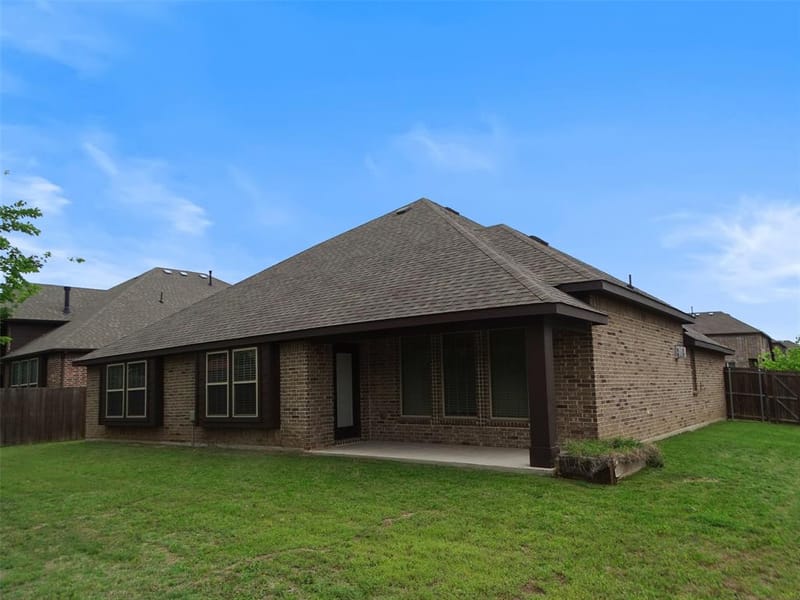 2125 Flora Lane, DeSoto TX 75115 - Photo 38