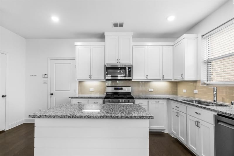 4611 Smokey Quartz Lane, Arlington TX 76005 - Photo 16
