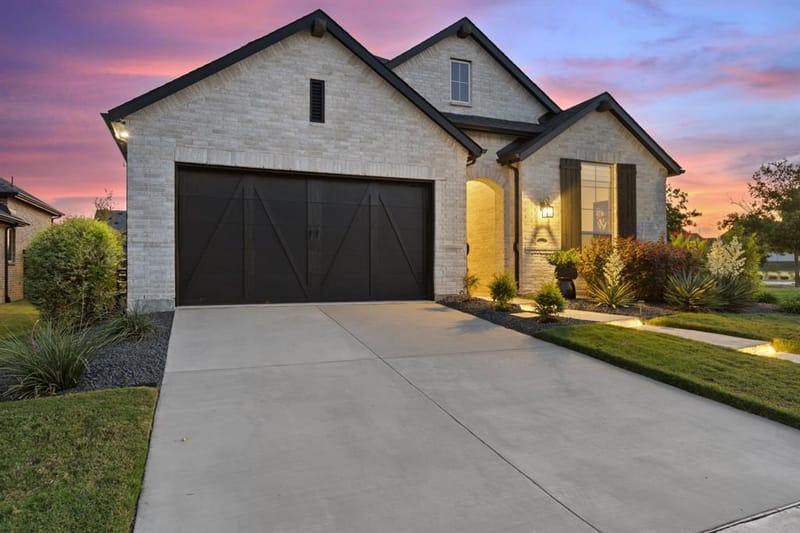 1725 Mcdougall Creek, Van Alstyne TX 75495 - Photo 3