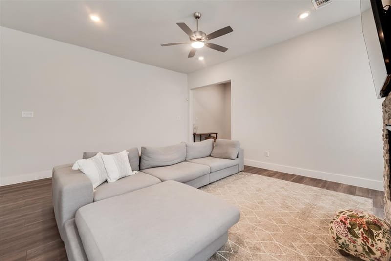 558 Torrey Pines Circle, Heath TX 75032 - Photo 10