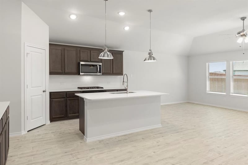 215 Van Horn Drive, Terrell TX 75160 - Photo 4