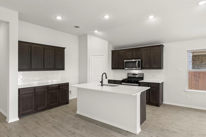 214 Bandit Trail, Terrell TX 75160 - Photo 5