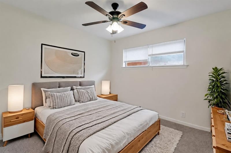 4609 Lois Street, Fort Worth TX 76119 - Photo 2