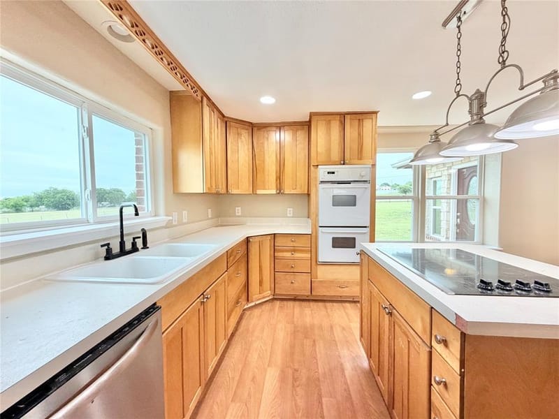 9717 Limestone Court, Joshua TX 76058 - Photo 13