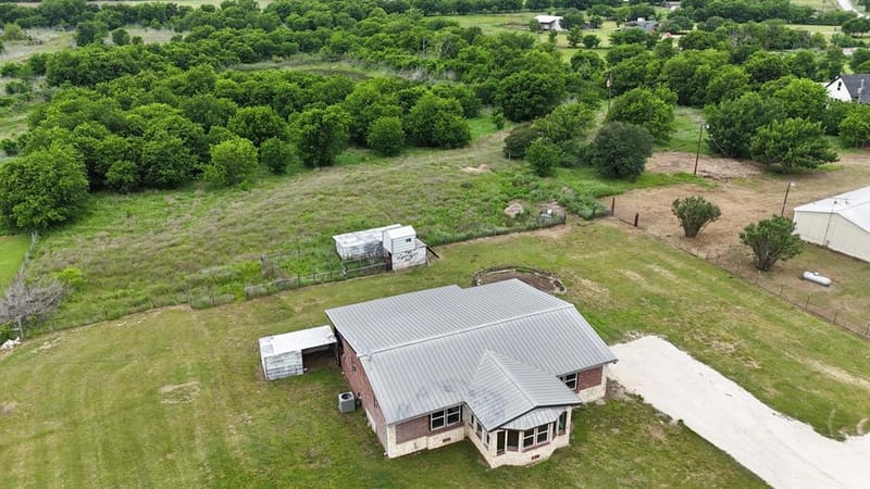 9717 Limestone Court, Joshua TX 76058 - Photo 28