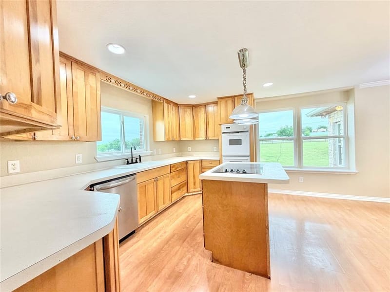9717 Limestone Court, Joshua TX 76058 - Photo 14