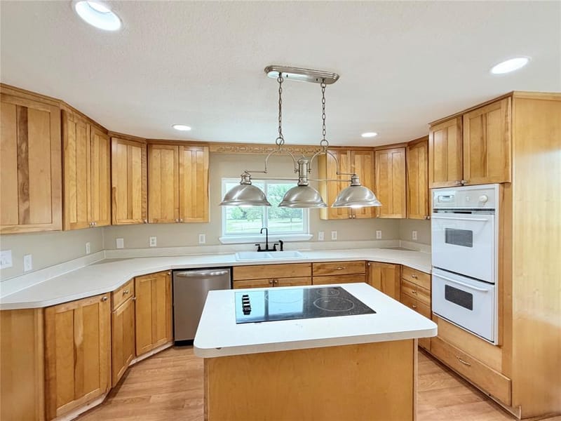 9717 Limestone Court, Joshua TX 76058 - Photo 11