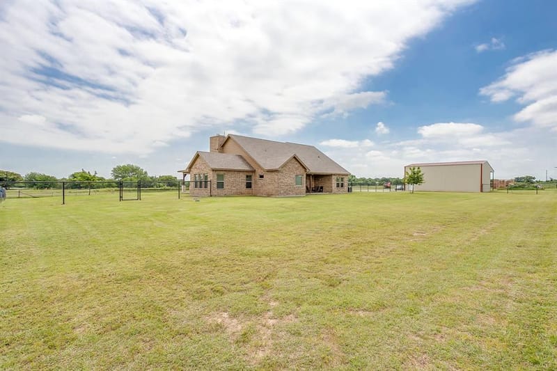 770 County Road 1346, Chico TX 76431 - Photo 35