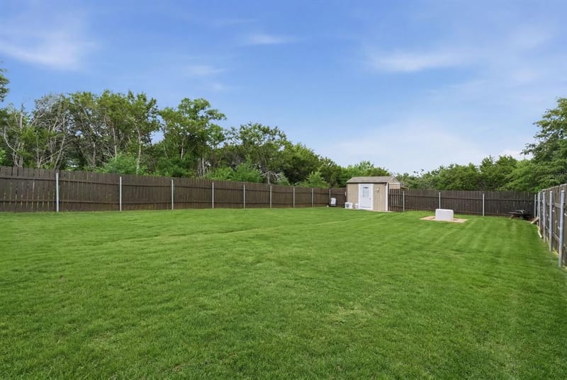 2926 Paluxy Trail, Granbury TX 76048 - Photo 23