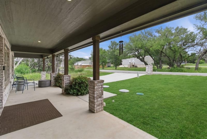 2926 Paluxy Trail, Granbury TX 76048 - Photo 2