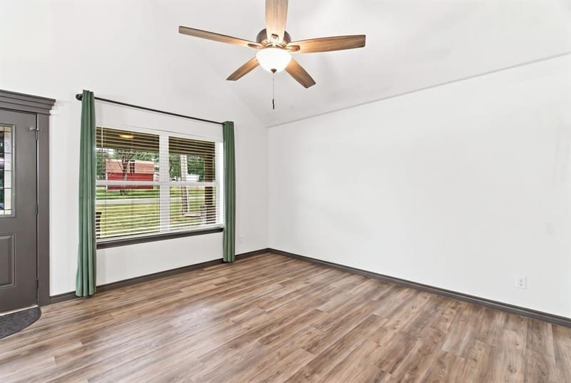 2926 Paluxy Trail, Granbury TX 76048 - Photo 7