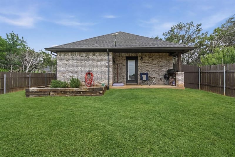 2926 Paluxy Trail, Granbury TX 76048 - Photo 20