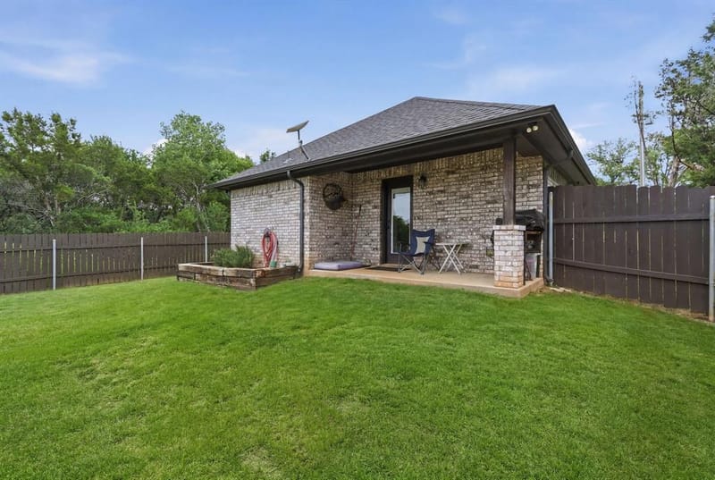 2926 Paluxy Trail, Granbury TX 76048 - Photo 21