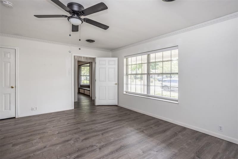 215 E Tennie Street, Gainesville TX 76240 - Photo 27