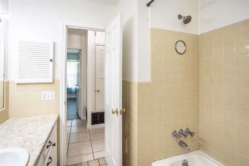 215 E Tennie Street, Gainesville TX 76240 - Photo 22