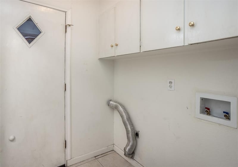 215 E Tennie Street, Gainesville TX 76240 - Photo 19