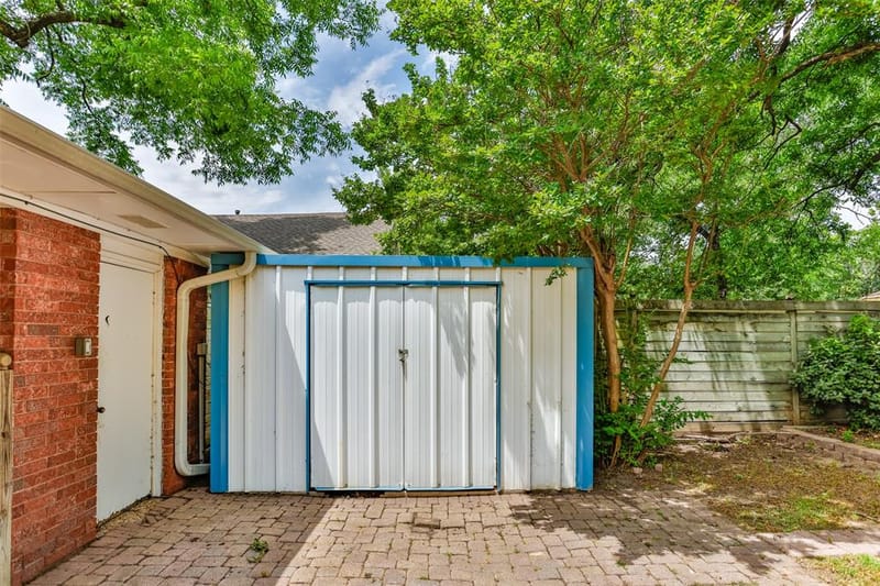 215 E Tennie Street, Gainesville TX 76240 - Photo 35