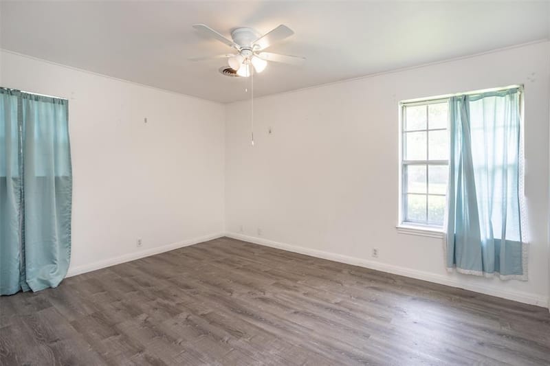 215 E Tennie Street, Gainesville TX 76240 - Photo 25