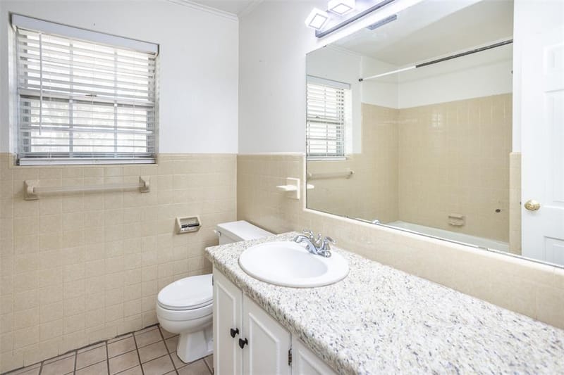 215 E Tennie Street, Gainesville TX 76240 - Photo 21