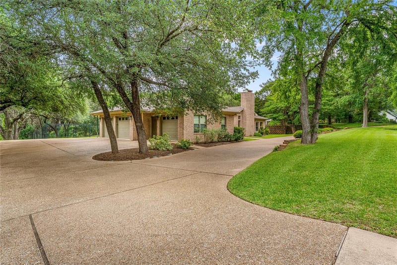 3201 Edward Drive, Waco TX 76708 - Photo 2