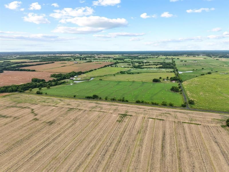 2972 County Road 4826, Wolfe City TX 75496 - Photo 12