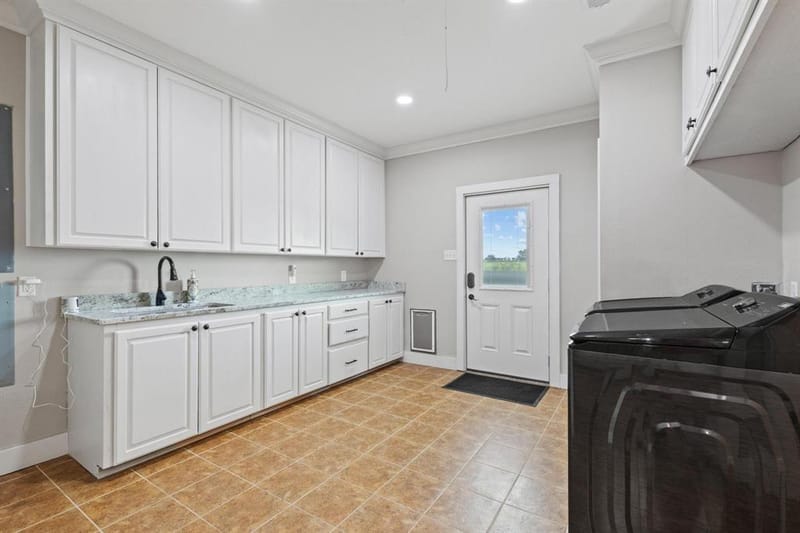 2972 County Road 4826, Wolfe City TX 75496 - Photo 32