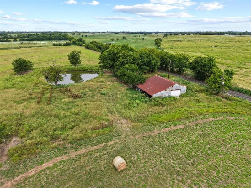 2972 County Road 4826, Wolfe City TX 75496 - Photo 8