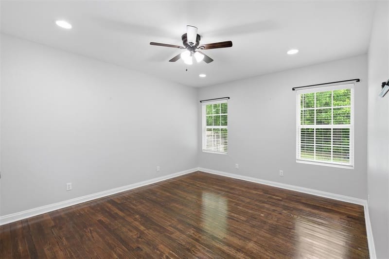 258 Spring Valley Circle, Azle TX 76020 - Photo 17